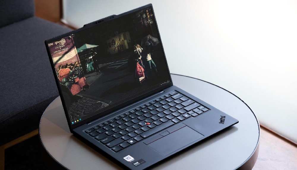 ThinkPad X1 Carbon 2022